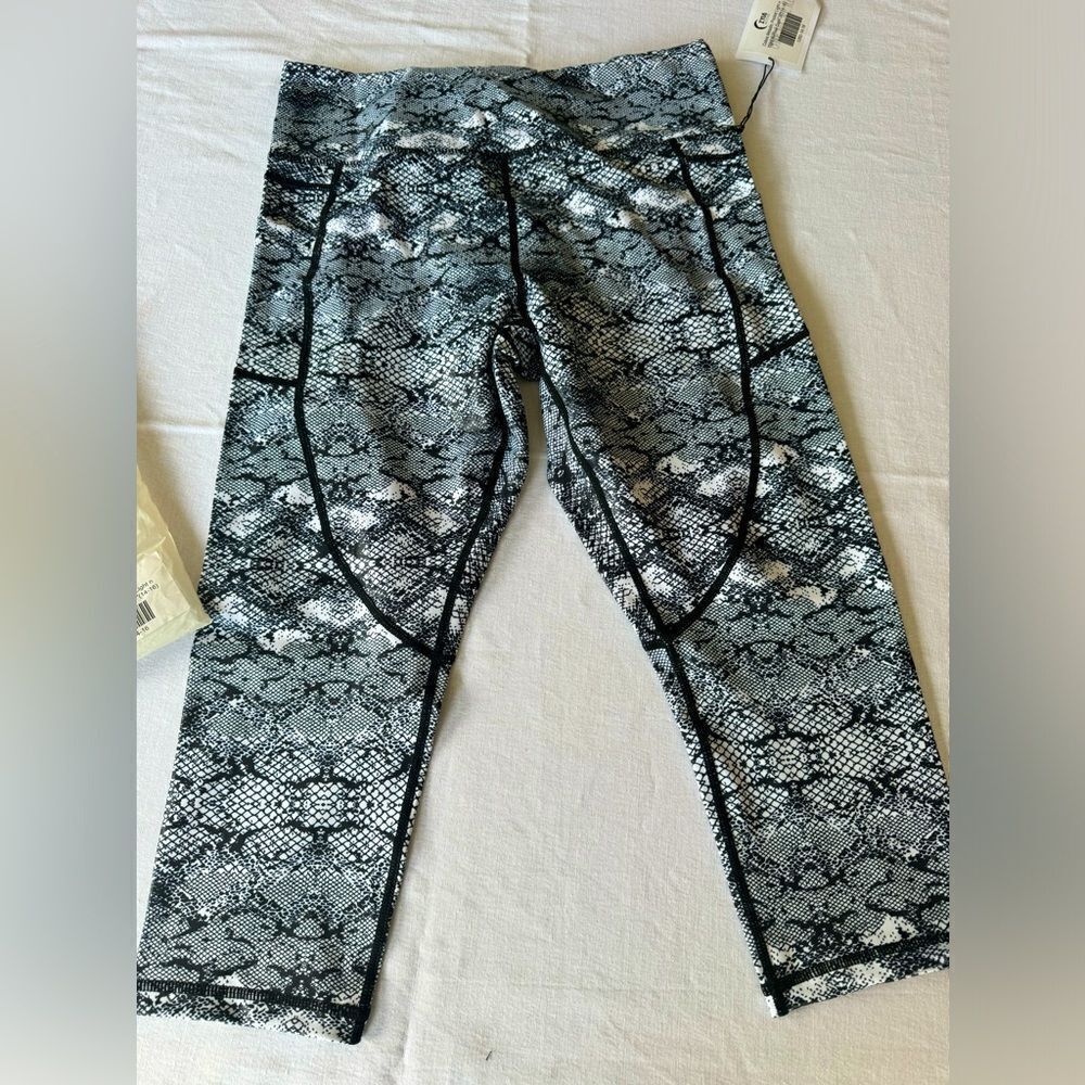 Zyia. Light n tight. Cobra
